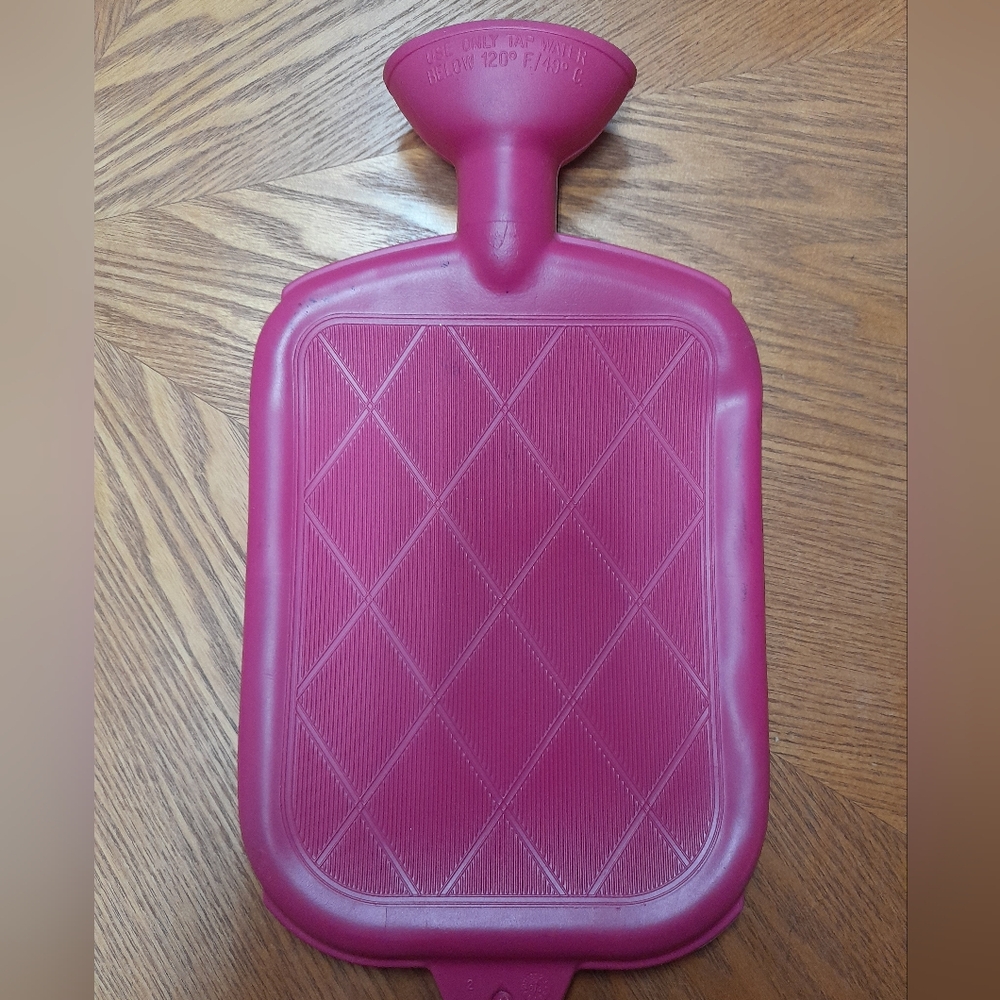 Vintage Duckback Pink Hot Water Bottle Aches/Pain Relief Size:OS  Source Unknown